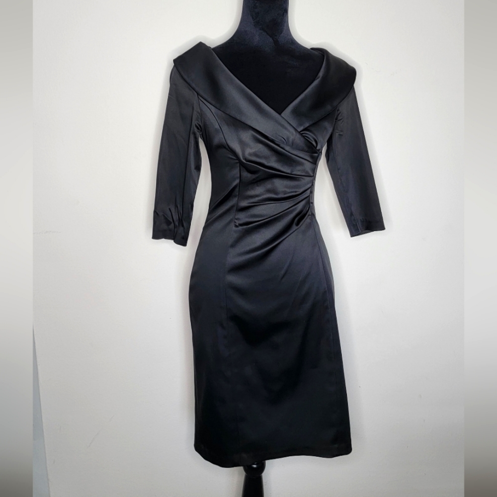 Kay Unger Black Satin Stretch Collared Dress